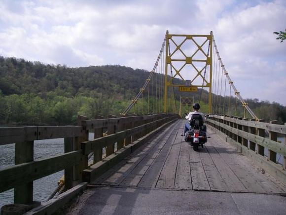 Just north of Euerka Springs, old single lane bridge.