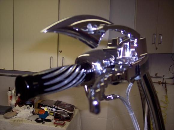 roller bearing throttle grip
