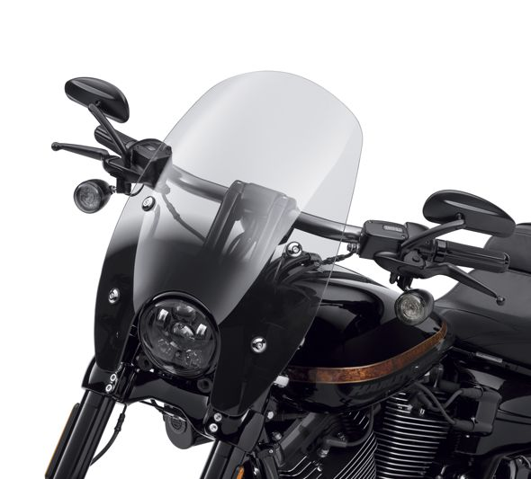 CVO Breakout QuickRelease Super Sport 17 in. Windshield Harley