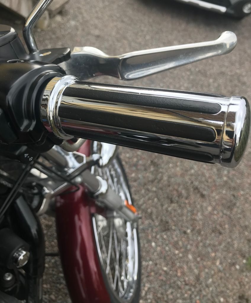 Removing and installing grips Harley Davidson Forums
