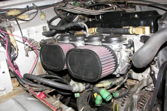 100 0763
gsx carbs and filters