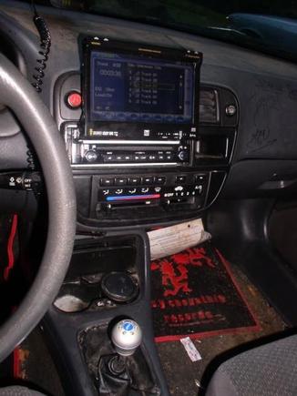5.6 screen,short shifter im in the process of painting my interior,black dash and everything with silver inserts and vents