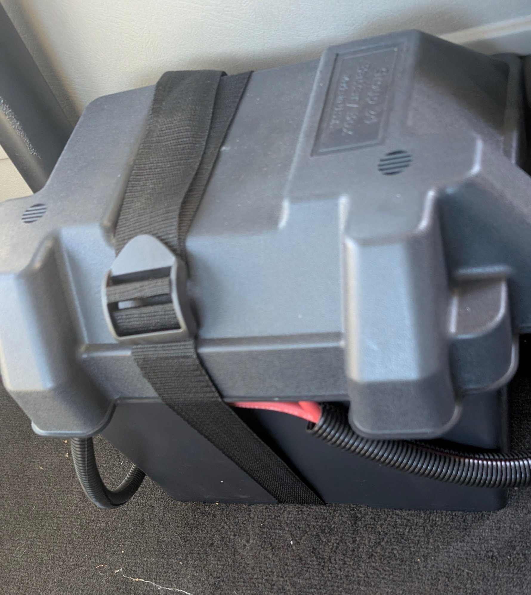 Second Battery in trunk - powers the Ham Radio