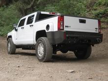 2010 H3T Alpha / Off Road Package, Birch White