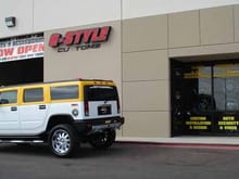 Yellow &amp; White Hummer H2 from G-Style 4 / Where is the letter &quot;S&quot;!