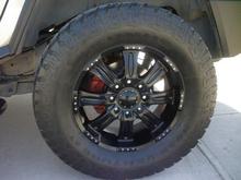 35560R20'S KUMHO RD. VENTURE TIRES (DEMODA RIMS)