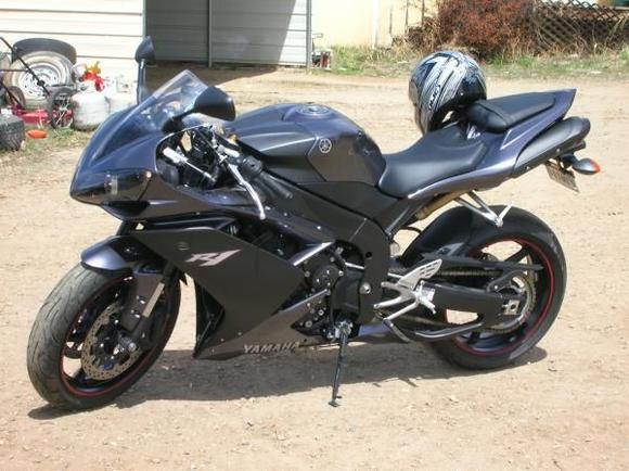 R1