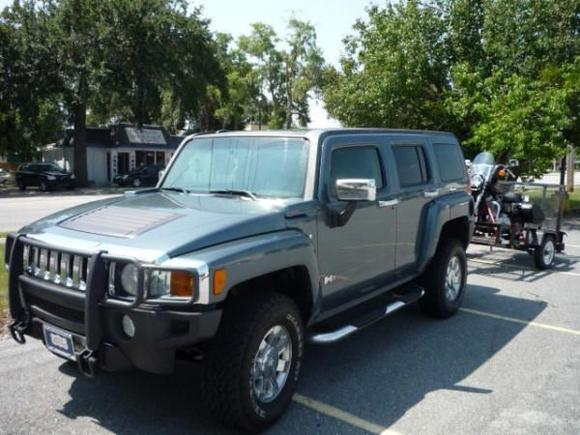 Hummer and Bike 003