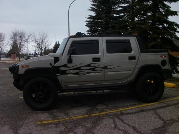 My new HUMMER H2 SUT
