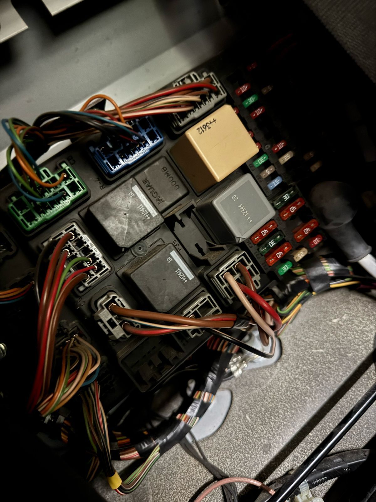 Powe Distro box in rear seats