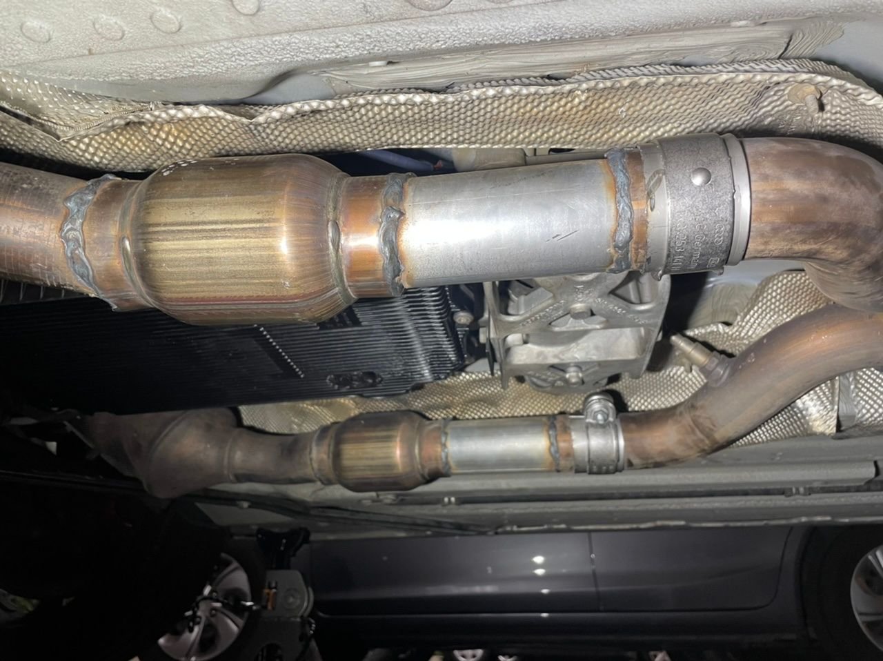 My catalytic converters failed so I made a video of what catless downpipes sound like Jaguar