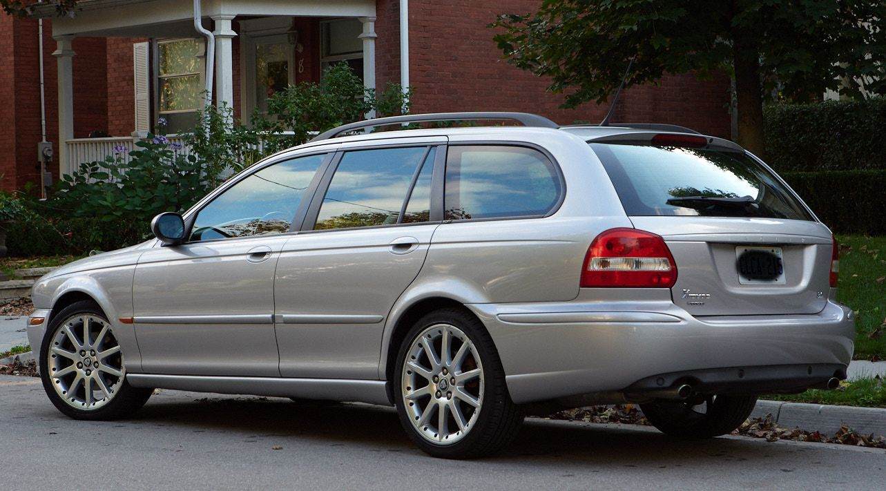 2004 Jaguar X-Type - 2004 X-Type Wagon - Used - VIN SAJGA54C64WD89733 - 127,200 Miles - 6 cyl - AWD - Automatic - Wagon - Silver - Cambridge, ON N1R4N3, Canada