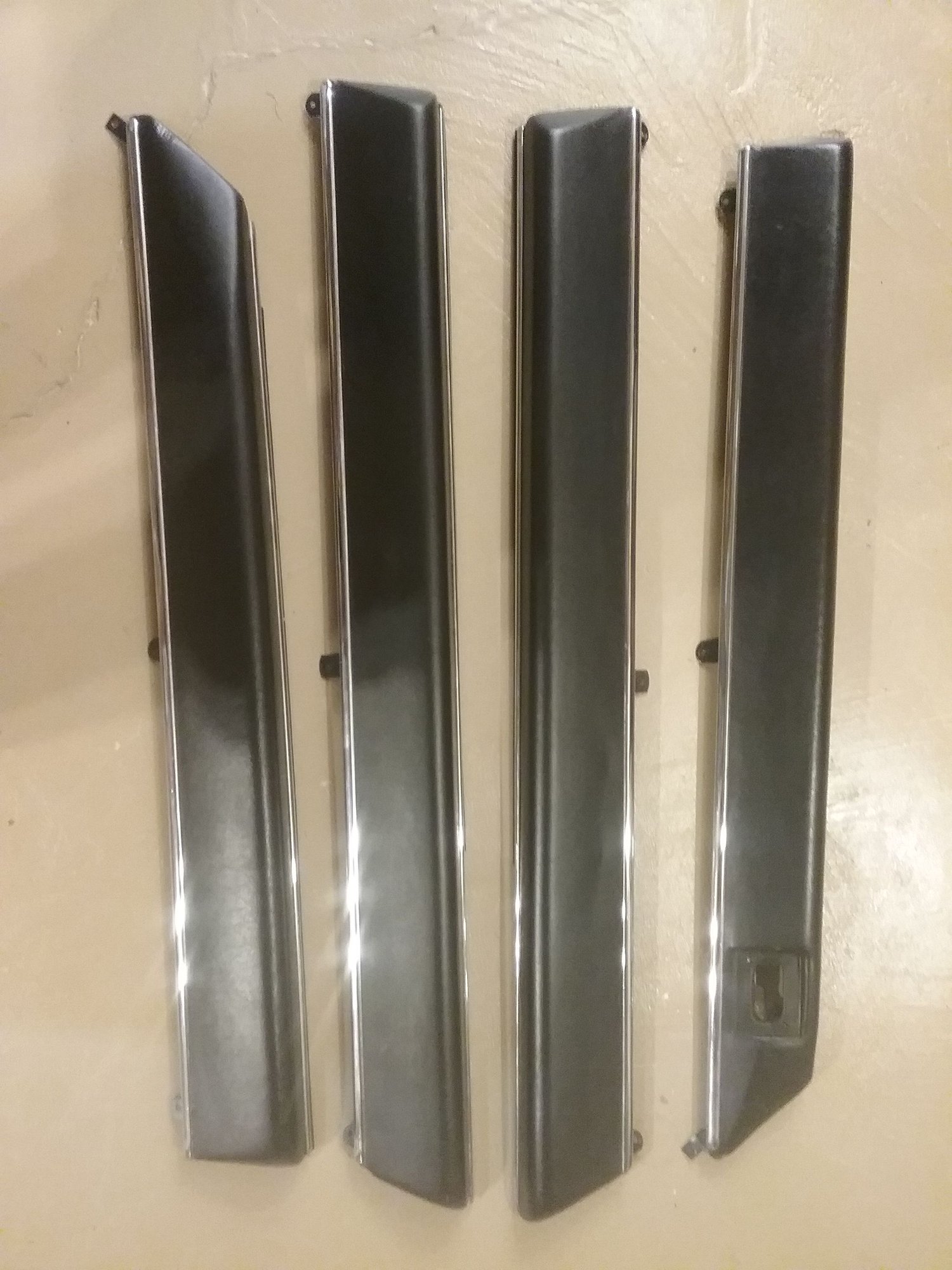 Interior/Upholstery - Window sills for XJ6 Series III - Used - 1979 to 1985 Jaguar XJ6 - Cincinnati, OH 45252, United States
