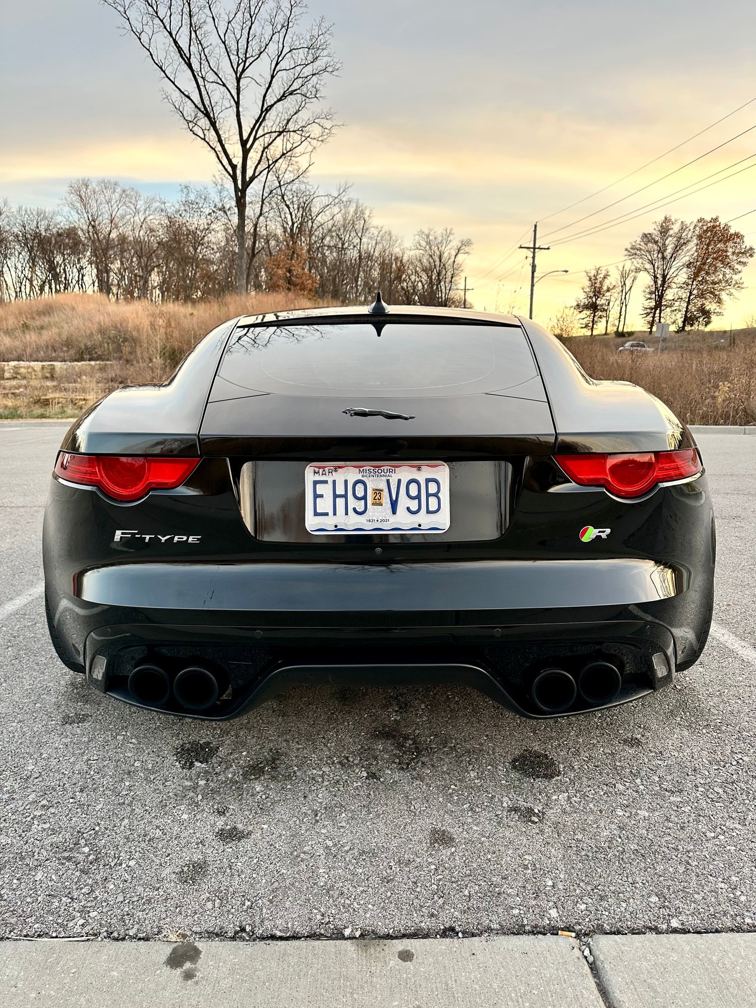 2015 Jaguar F-Type - 2015 Jaguar F-Type R w/ 46k miles. - Used - VIN SAJWA6DA8FMK20972 - 46,600 Miles - 8 cyl - 2WD - Automatic - Coupe - Black - Parkville, MO 64152, United States