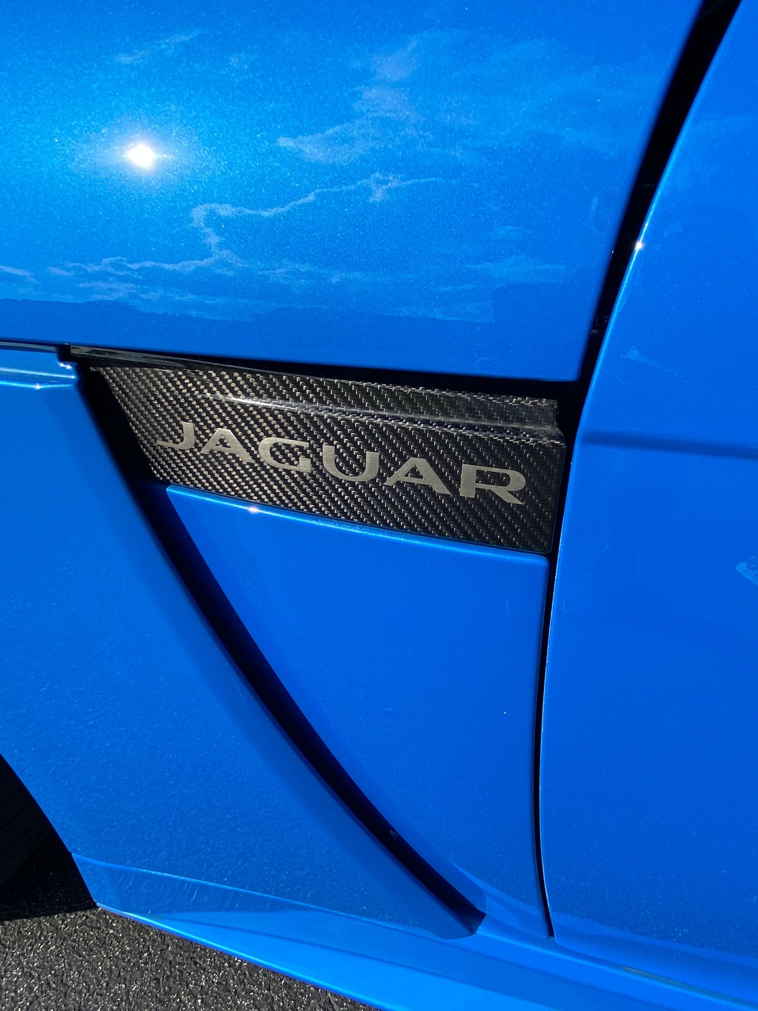 2017 Jaguar F-Type - 2017 SVR for sale. - Used - VIN Sajwj6j8xhmk39057 - 8 cyl - AWD - Automatic - Coupe - Blue - Sarasota, FL 34233, United States