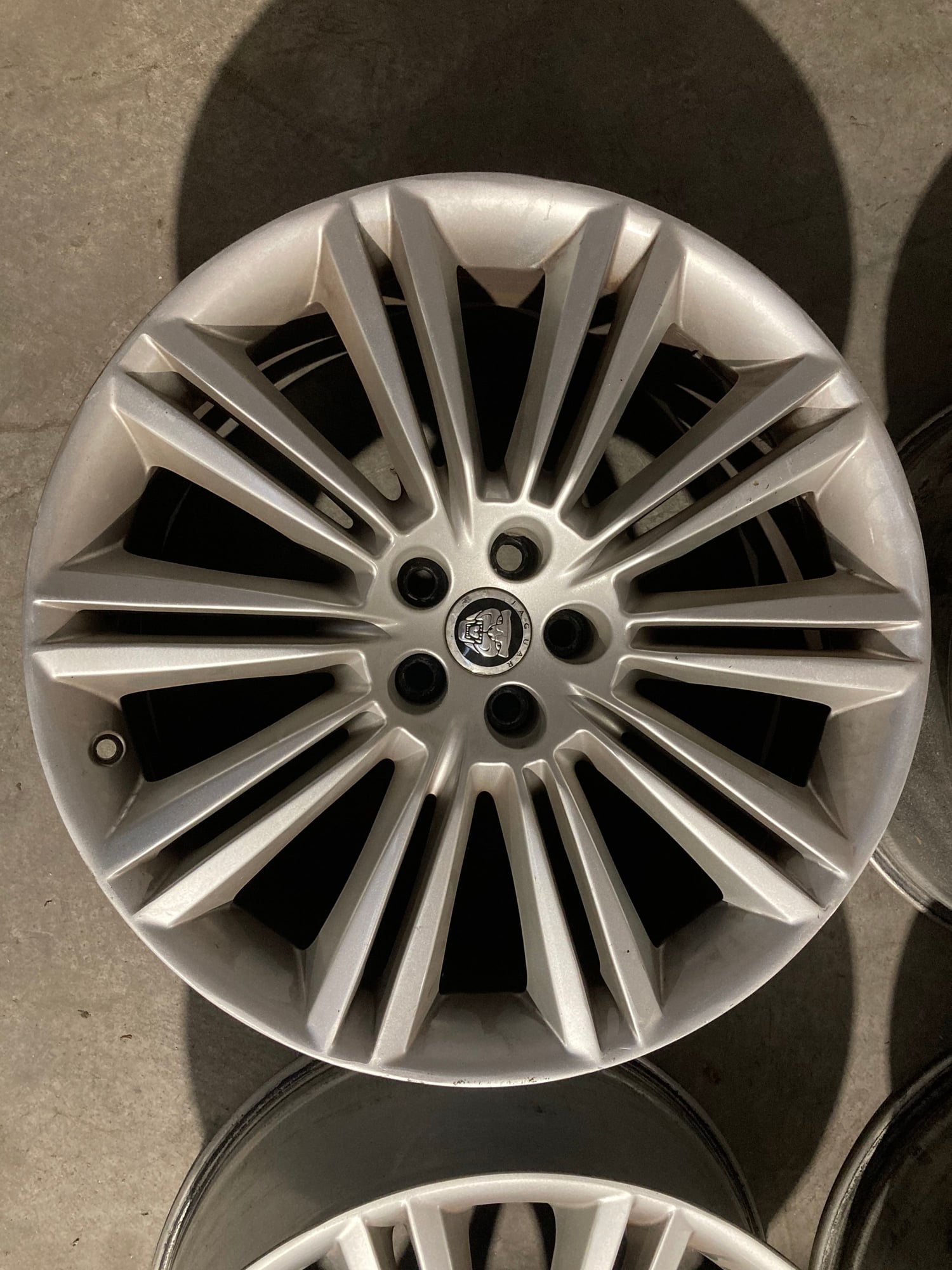 Wheels and Tires/Axles - Jaguar 20” Kasuga Wheels - Used - 2010 to 2019 Jaguar XJ - Austin, TX 78719, United States