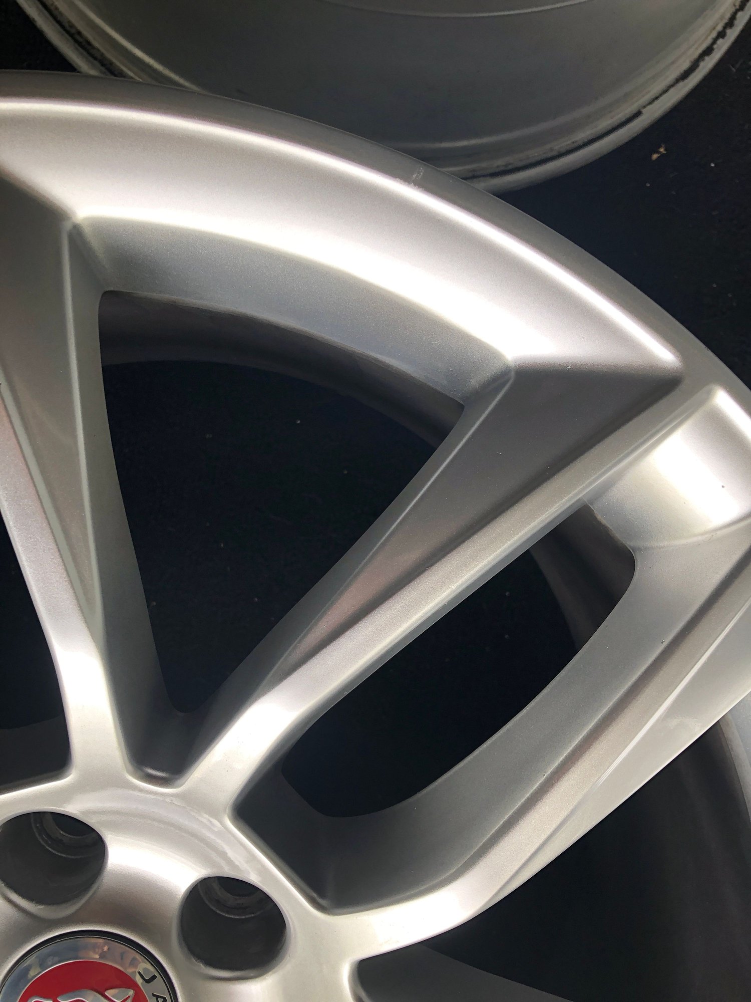Wheels and Tires/Axles - OEM Silver F Type R Gyrodynes (20x9 et55, 20x10.5 et38) + TPMS - Used - 2014 to 2020 Jaguar F-Type - San Antonio, TX 78154, United States
