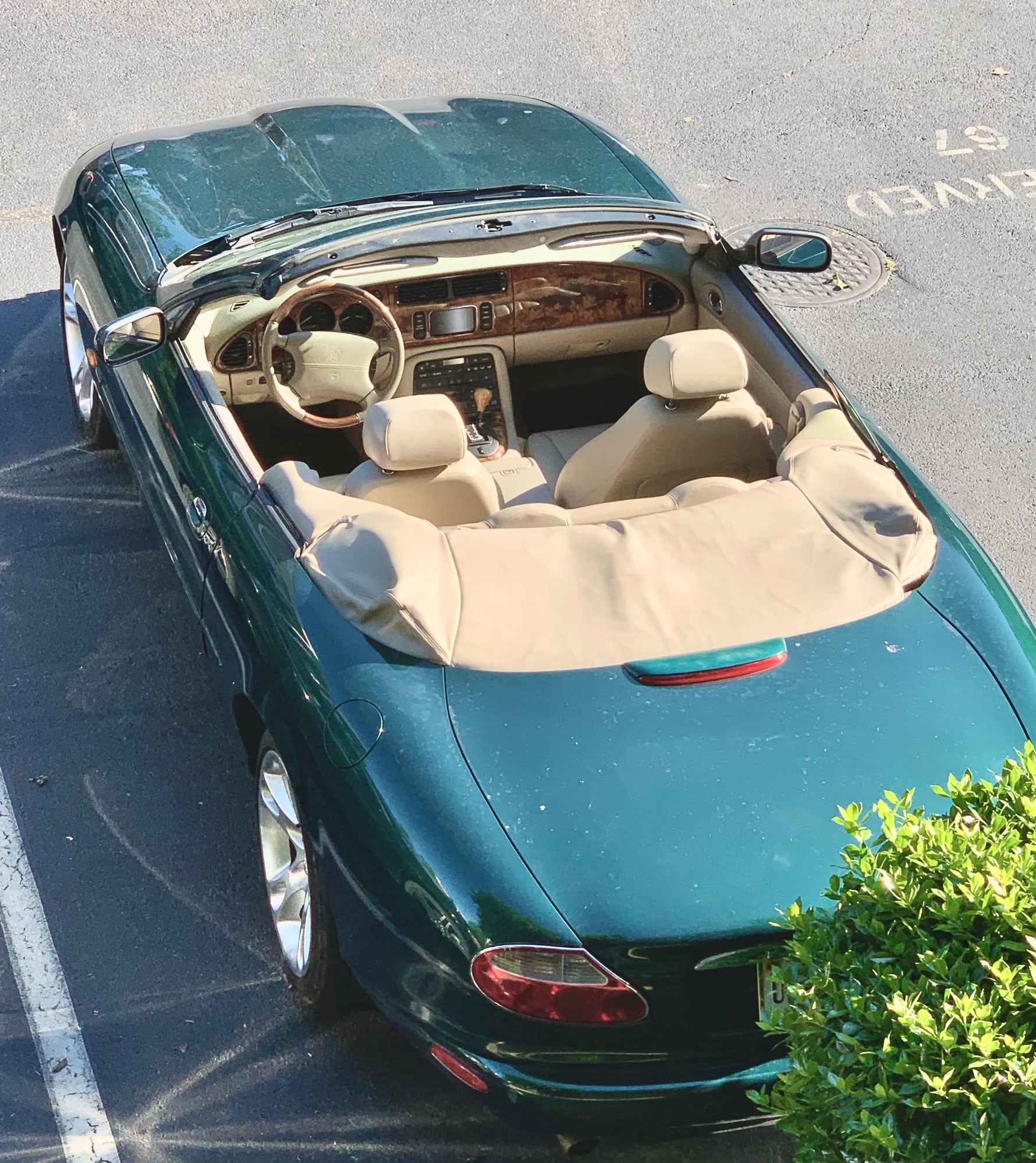 2003 Jaguar XK8 - 2003 Jaguar XK8 ~ Convertible - Used - VIN SAJDA42C332A32xxx - 135,000 Miles - 8 cyl - 2WD - Automatic - Convertible - Other - Norfolk, VA 23507, United States