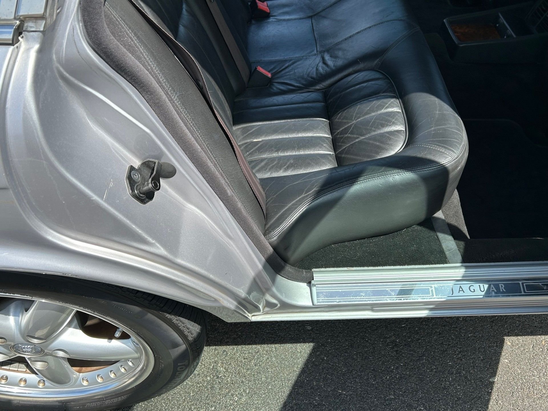 2000 Jaguar XJ8 - Amazing 2000 Jaguar XJ8 L Sport Silver Sedan w/ 111K Miles pure So. California Car - Used - VIN SAJDA23C4YLF06834 - 111,000 Miles - 8 cyl - 2WD - Automatic - Sedan - Silver - Redondo Beach, CA 90277, United States