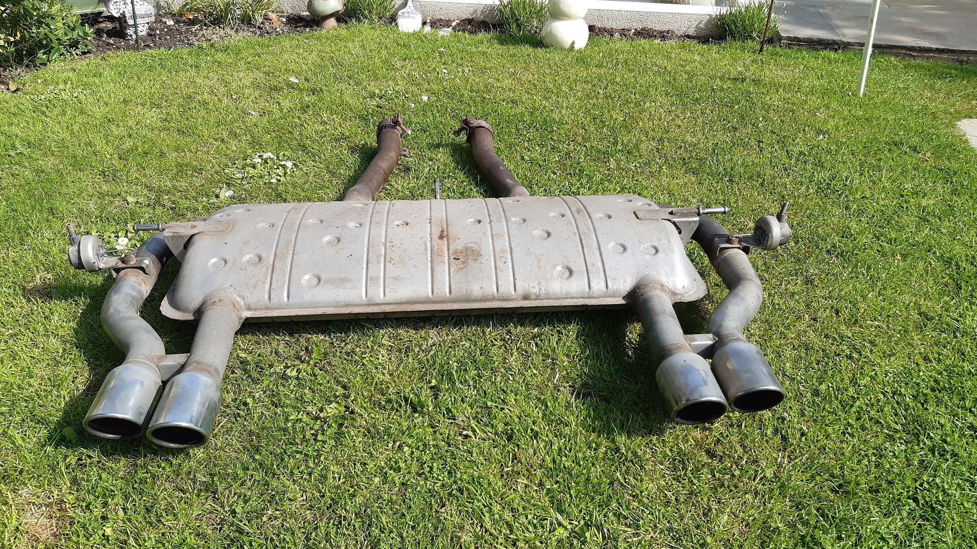 Engine - Exhaust - XKR X150 4.2 Exhaust Rear Silencer Muffler Backbox - Used - 2006 to 2009 Jaguar XKR - Gosport PO12, United Kingdom