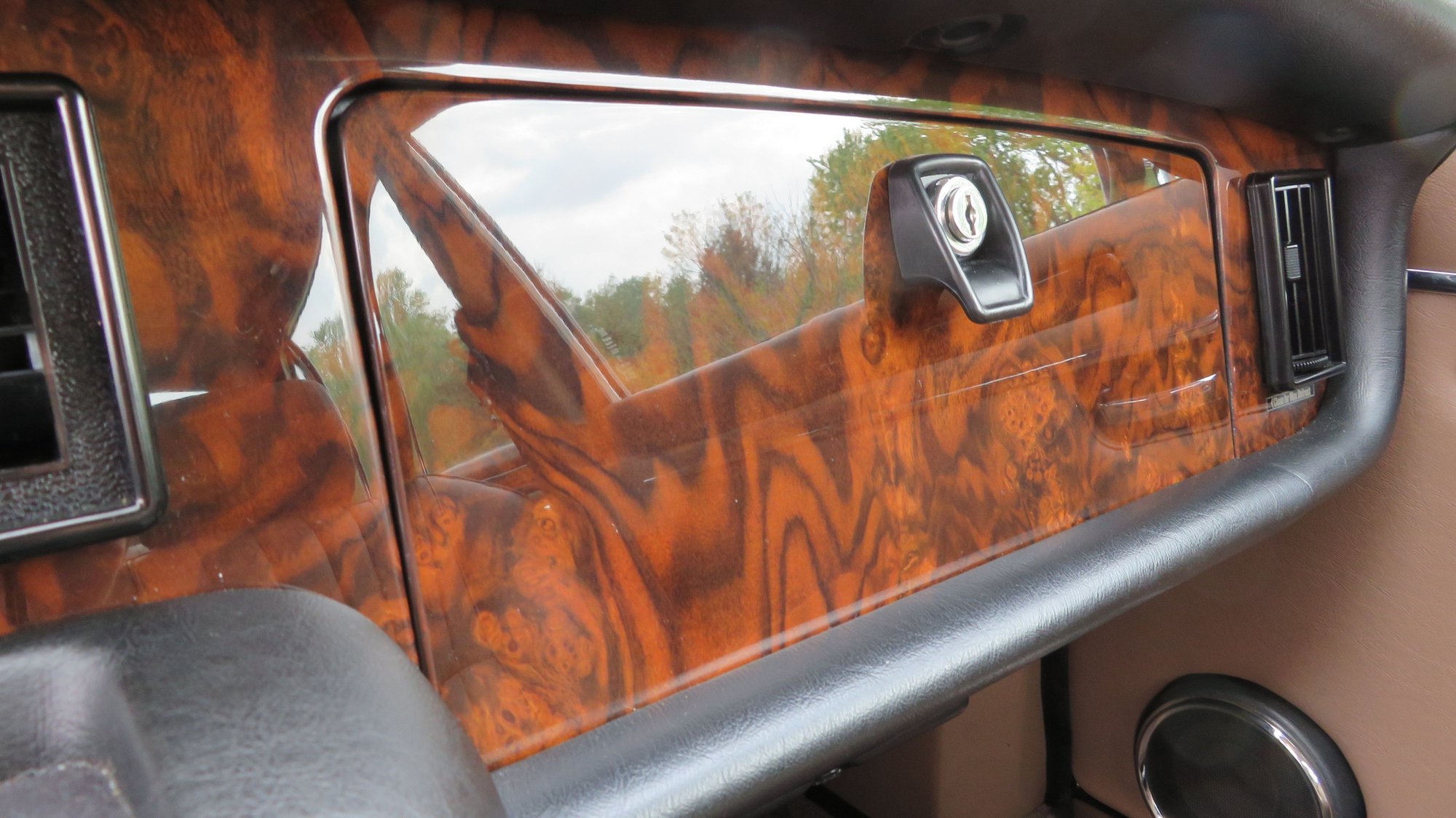 1987 Jaguar XJ6 - California Car 1987 Jaguar XJ6 series III - Used - VIN SAJAV1345HC463760 - 88,721 Miles - 6 cyl - 2WD - Automatic - Sedan - Blue - Cincinnati, OH 45252, United States