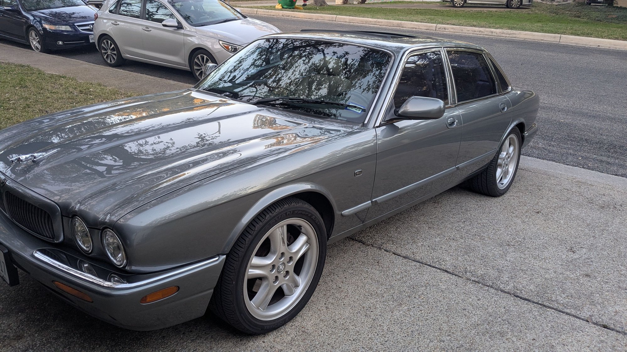 2003 Jaguar XJ8 - 2003 XJ Sport 1 owner and all orginal - Used - VIN SAJDA12C43LF50451 - 113,000 Miles - Sedan - Gray - San Antonio, TX 78230, United States