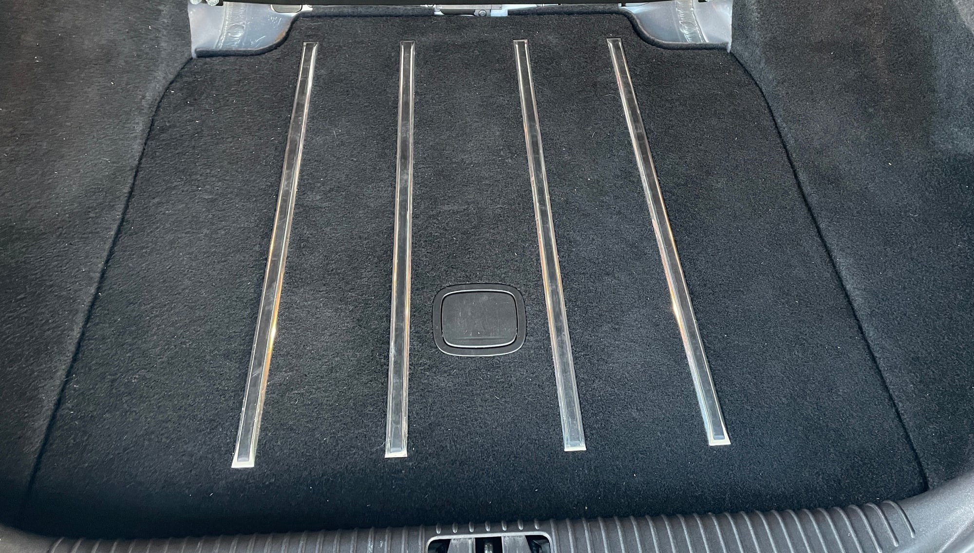 Interior/Upholstery - Jaguar X150 trunk boot carpet panel C2P13113 - Used - 2007 to 2015 Jaguar XKR - 2007 to 2015 Jaguar XK - Tampa, FL 33607, United States