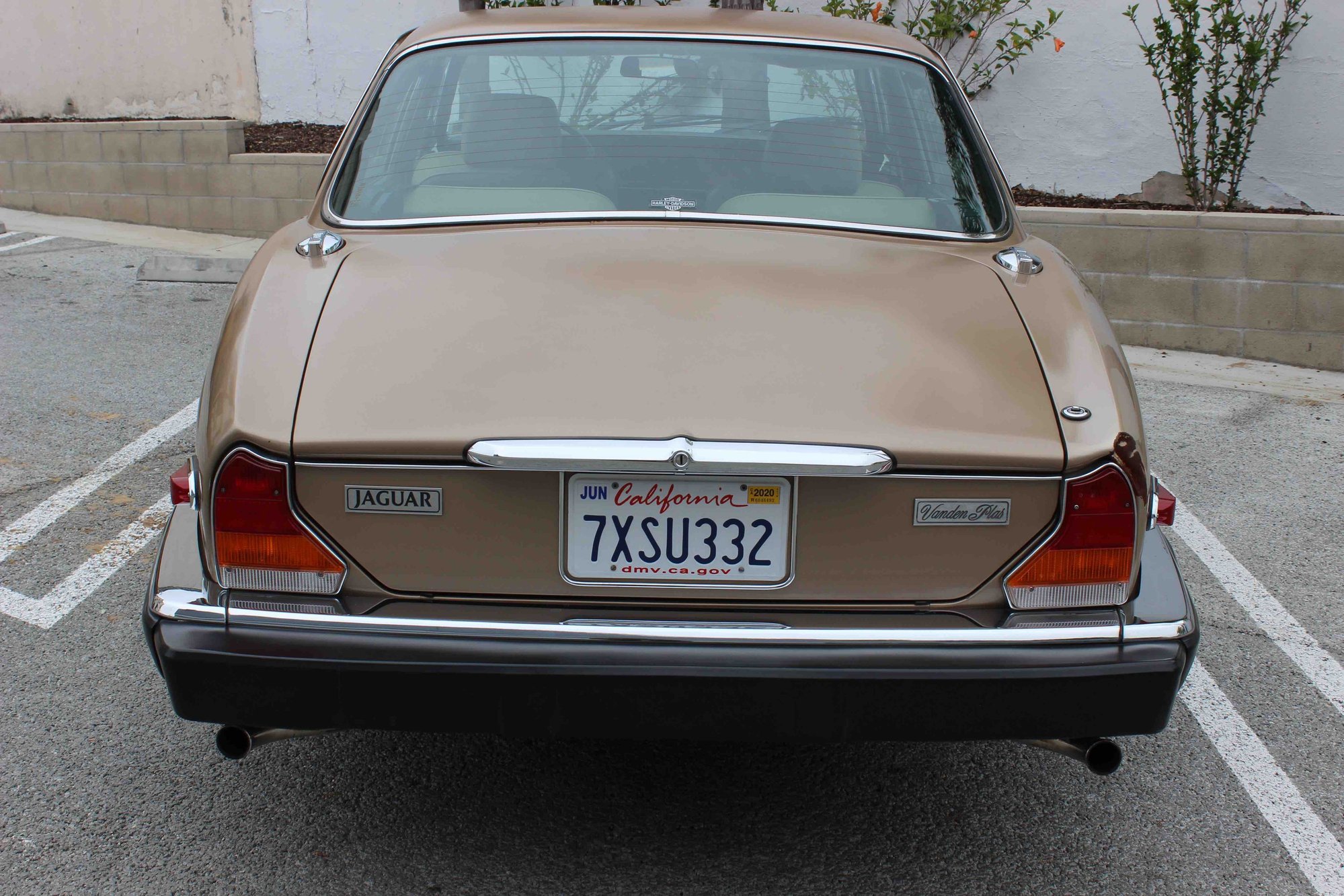 1985 Jaguar Vanden Plas - 1985 Jaguar XJ Vanden Plas - Used - VIN SAJAY1346FC415477 - 113,400 Miles - 6 cyl - 2WD - Automatic - Sedan - Beige - Venice, CA 90291, United States