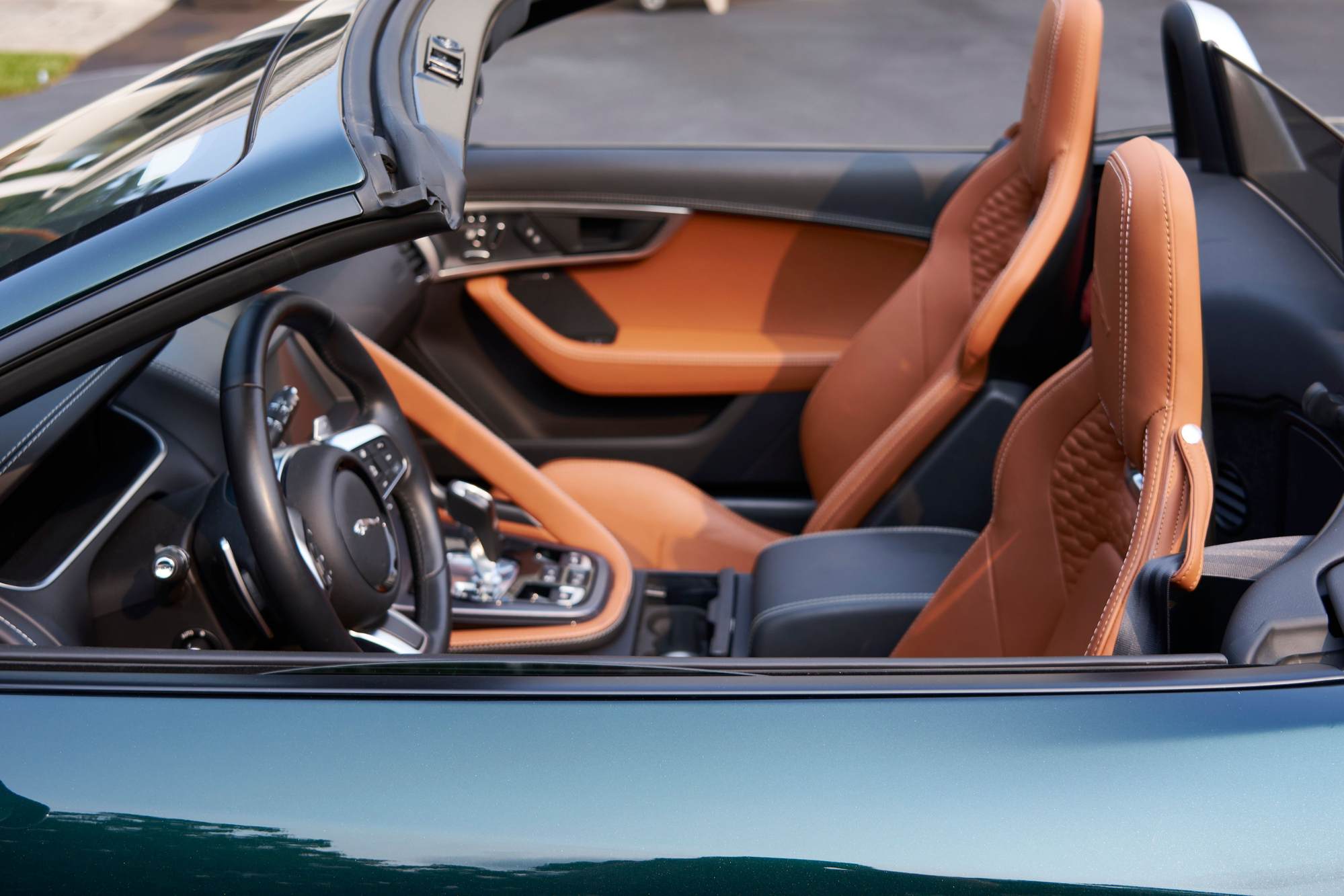 2021 Jaguar F-Type - 2021 British Racing Green P380 R-Dynamic Convertible AWD with Warranty - Used - VIN SAJD85FV1MCK73710 - 21,660 Miles - 6 cyl - AWD - Automatic - Convertible - Other - Scituate, MA 02066, United States