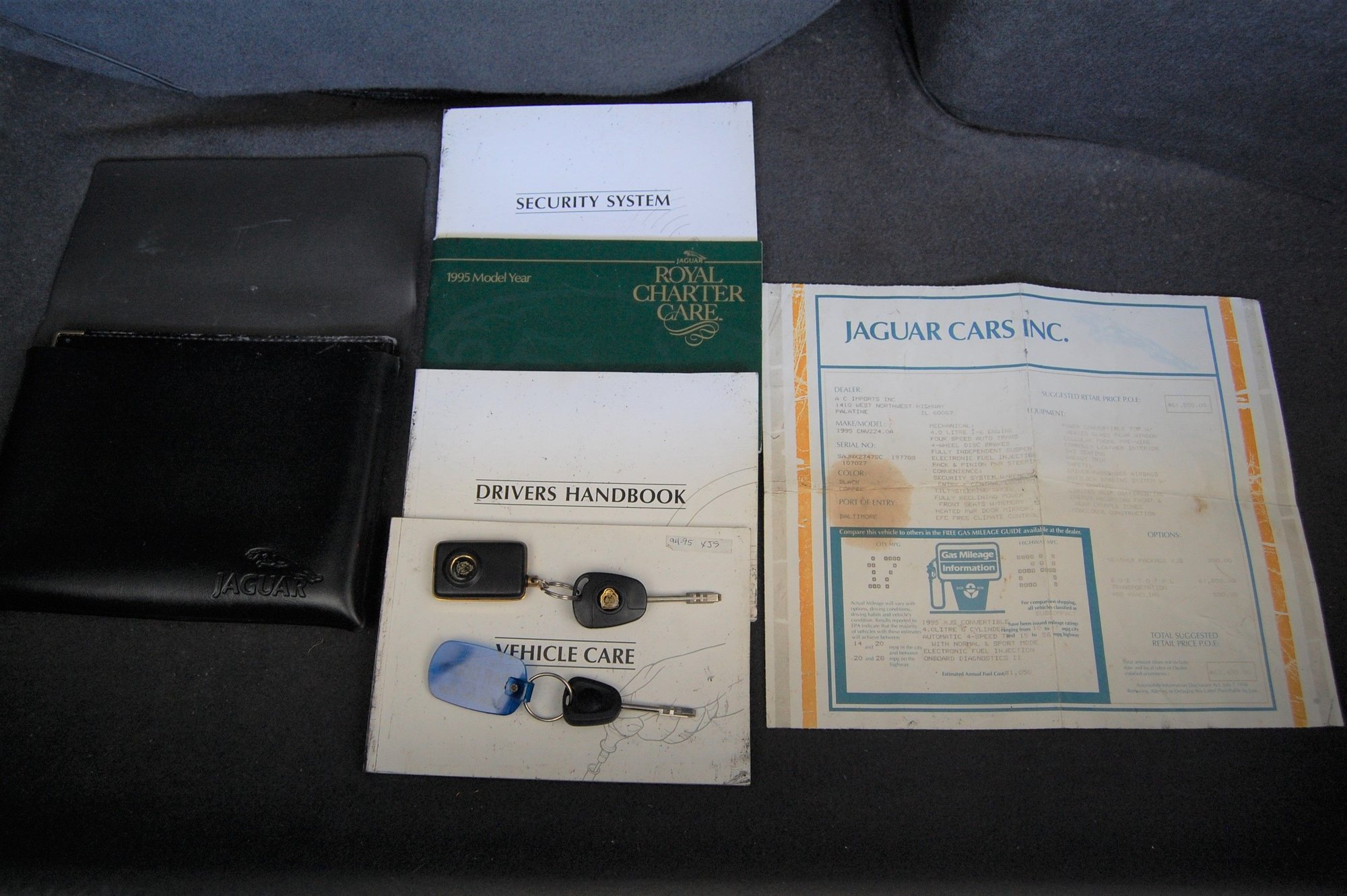 1995 Jaguar XJS - 1995 Jaguar XJS 2+2 6 cyl convertible for sale - Used - VIN SAJNX2747SC197788 - 6 cyl - 2WD - Automatic - Convertible - Black - Hot Springs Village, AR 71909, United States