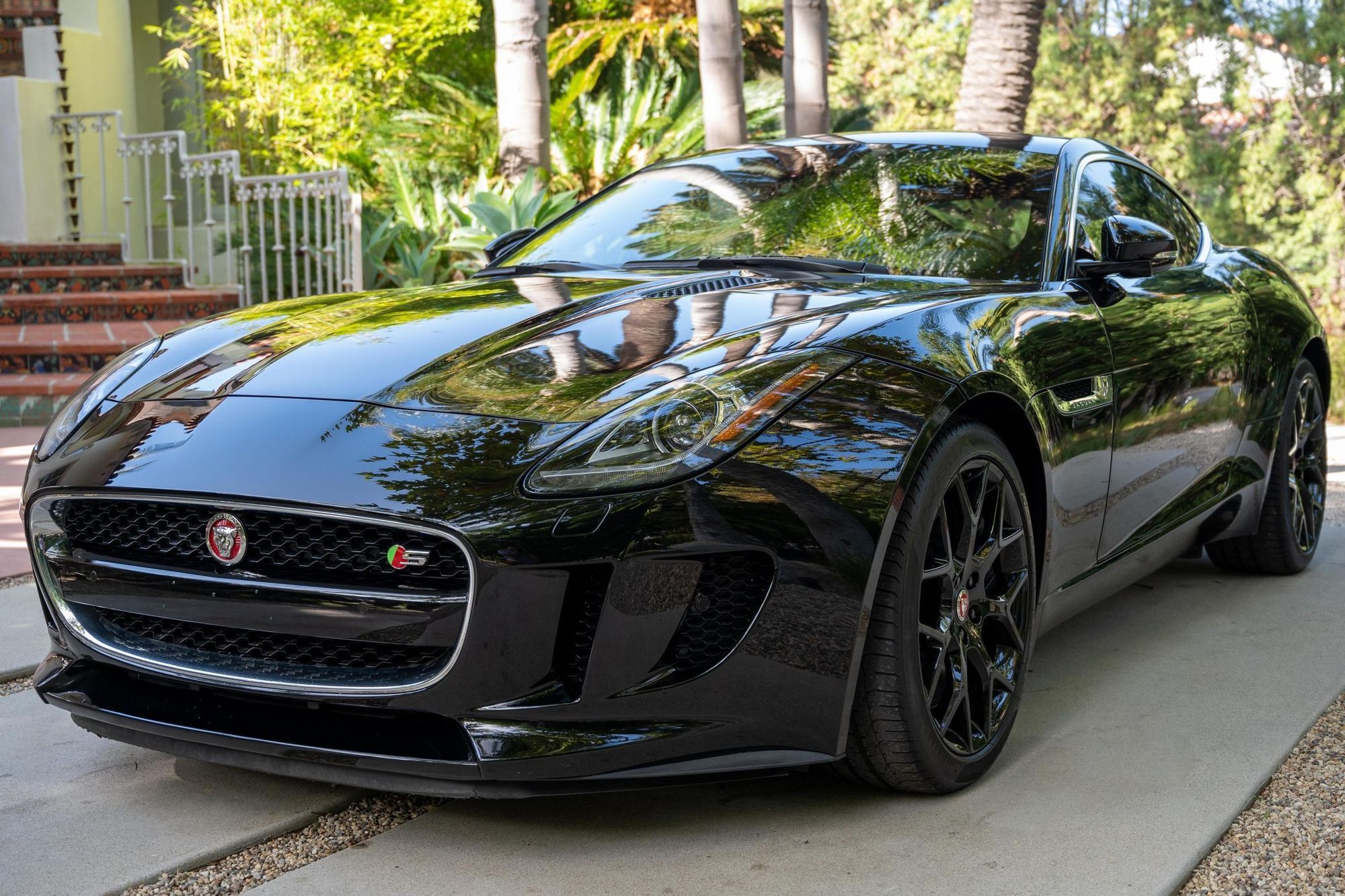 2016 Jaguar F-Type - 2016 Jaguar F-Type S RWD Manual - Used - VIN SAJWB6BC1G8K29914 - 22,850 Miles - 6 cyl - 2WD - Manual - Coupe - Black - Los Angeles, CA 90094, United States