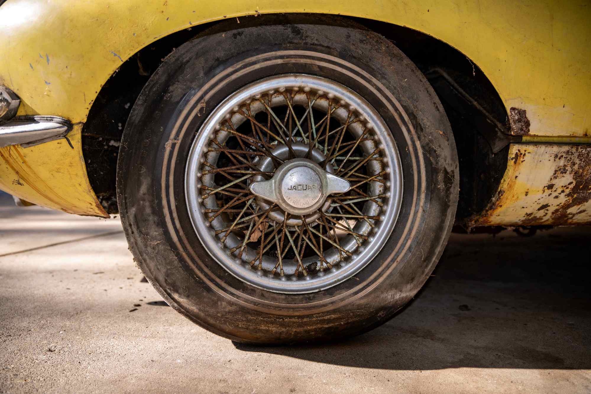 1964 Jaguar XKE - 1964 Jaguar XKE For Sale in Michigan - Used - VIN 00000000000889110 - 66,618 Miles - 6 cyl - 2WD - Manual - Coupe - Yellow - Romeo, MI 48065, United States