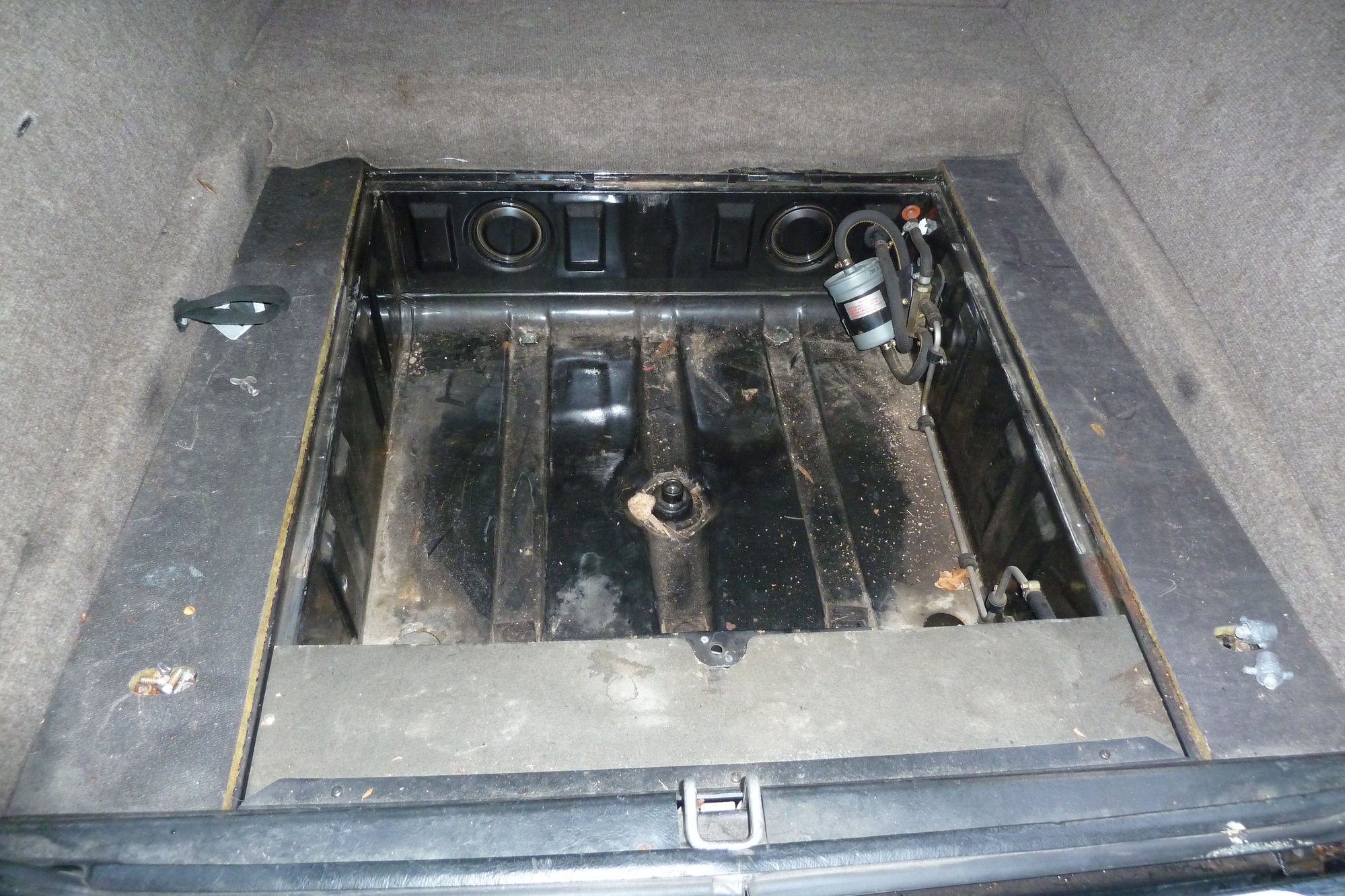 1982 Jaguar Vanden Plas - 1982 Jaguar XJ6 Vanden Plas 109,163 miles daily driver $600 minus IFS or for parts - Novi, MI 48375, United States