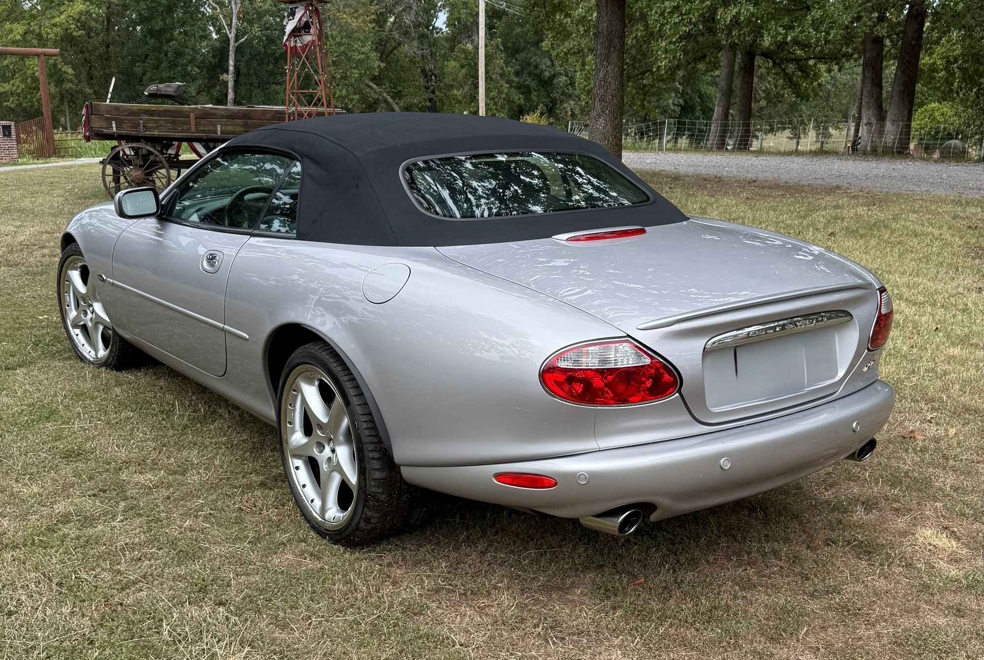 2001 Jaguar XKR - 2001 XKR SILVERSTONE Convertible - Used - VIN SAJDA42B11PA12000 - 49,300 Miles - 8 cyl - 2WD - Automatic - Convertible - Silver - Pryor, OK 74361, United States