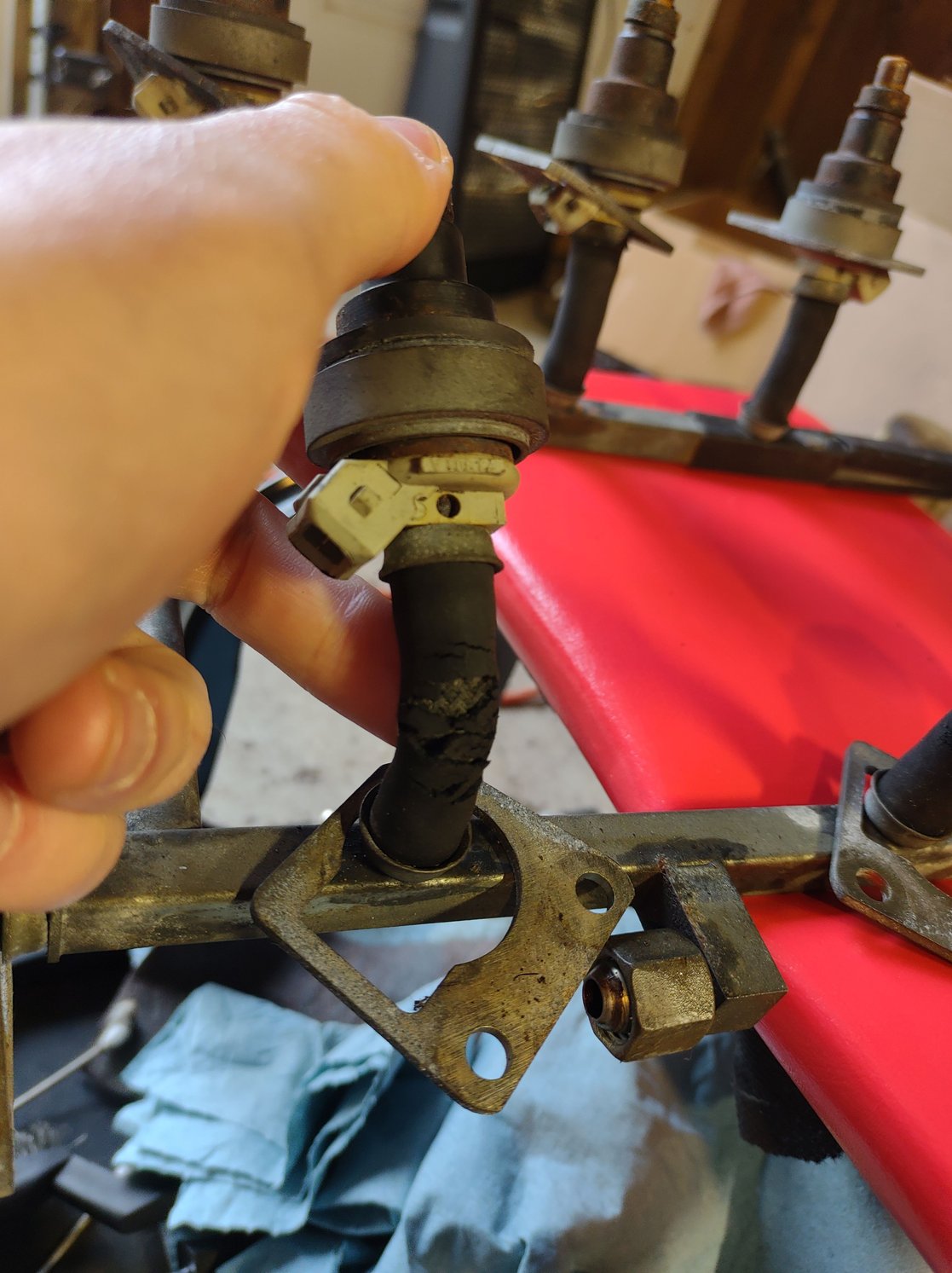 Proper replacement for HE 5.3 V12 fuel injectors Jaguar Forums