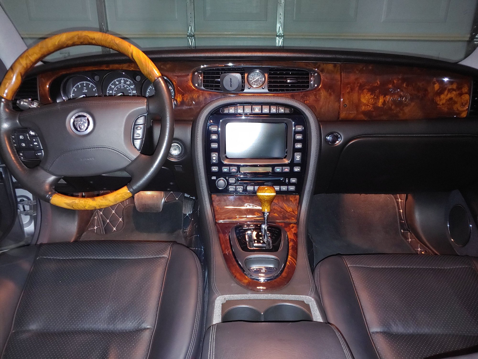 2008 Jaguar XJ8 - Super Clean 2008 XJ with Extras!! - Used - VIN SAJWA71B48SH28022 - 64,820 Miles - 8 cyl - 2WD - Automatic - Sedan - Gray - Severn, MD 21144, United States