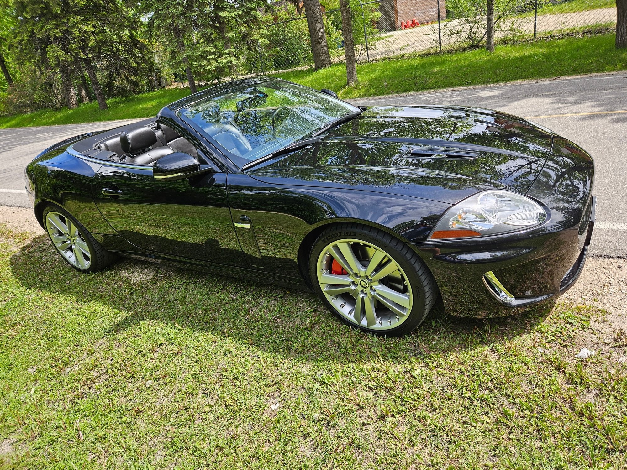 2011 Jaguar XKR - 2011 XKR Convertible - Used - VIN Sajxa4ec7bmb44800 - 43,000 Miles - 8 cyl - 2WD - Automatic - Convertible - Black - Winnipeg, MB R3Y1K1, Canada