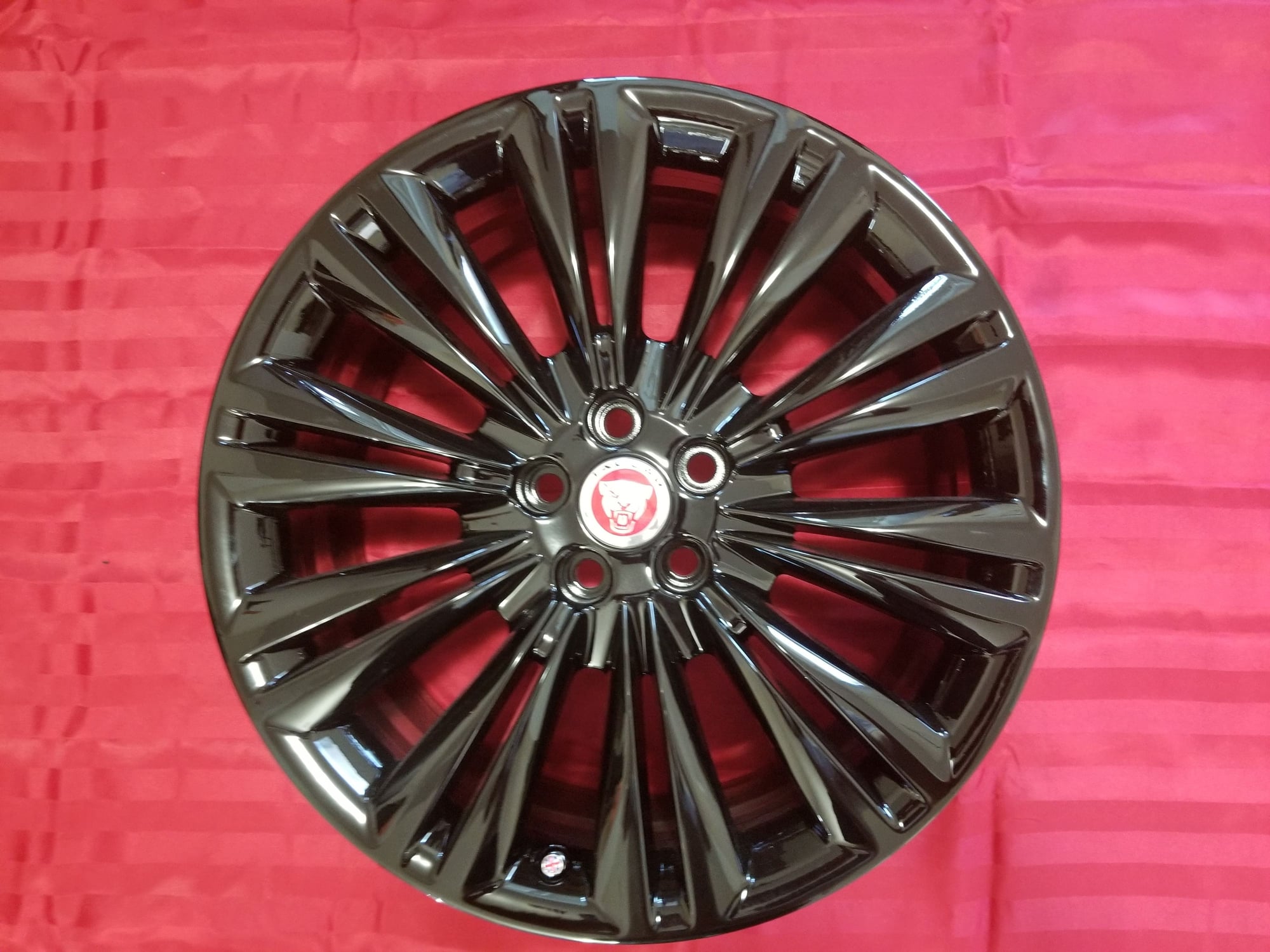 Wheels and Tires/Axles - Jaguar "Caravela" 19 Inch Rims - With TPMS Sensors - Canada Listing - New - Toronto, ON M4Y1R5, Canada