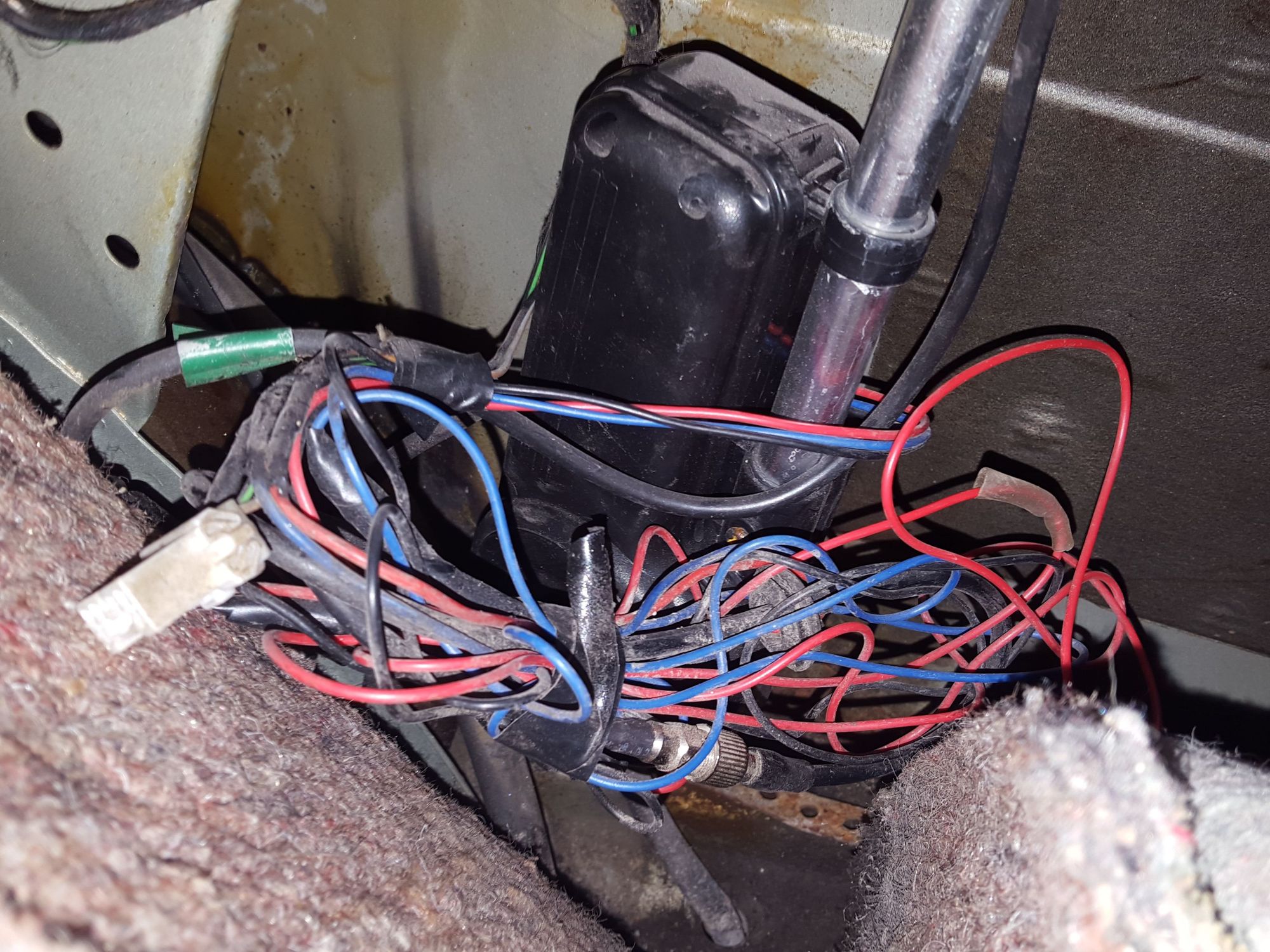 Power antenna relay/fuse? Jaguar Forums Jaguar Enthusiasts Forum