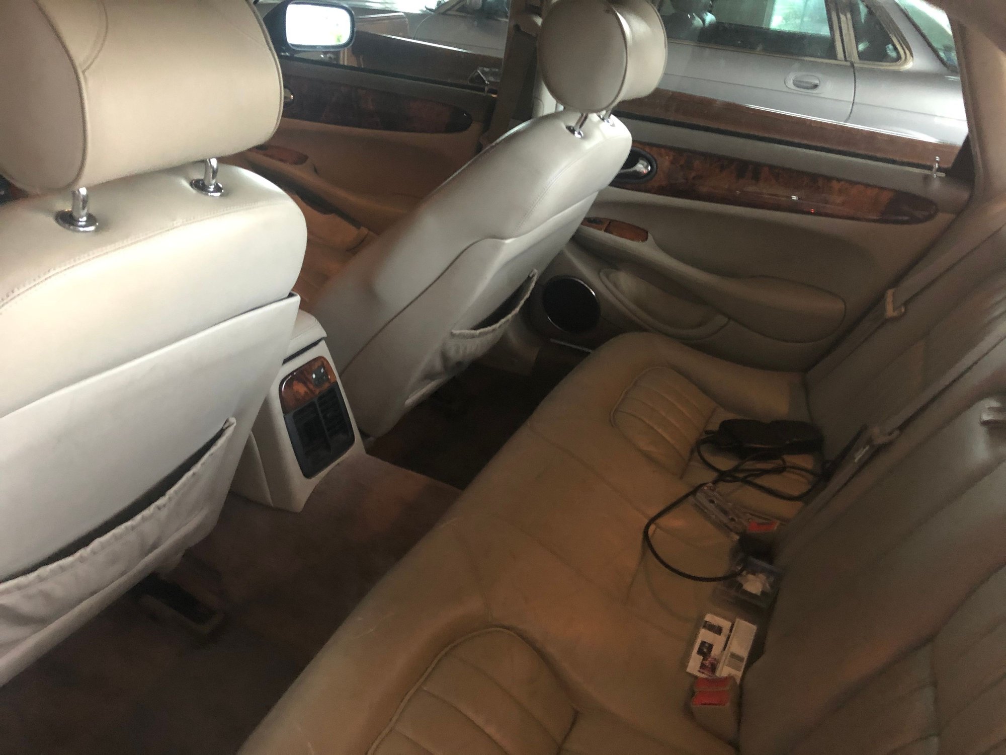 1998 Jaguar XJ8 - Cheap jag - New - VIN SAJHX1240WC840051 - 142,000 Miles - 8 cyl - 2WD - Automatic - Sedan - Red - Boerne, TX 78015, United States