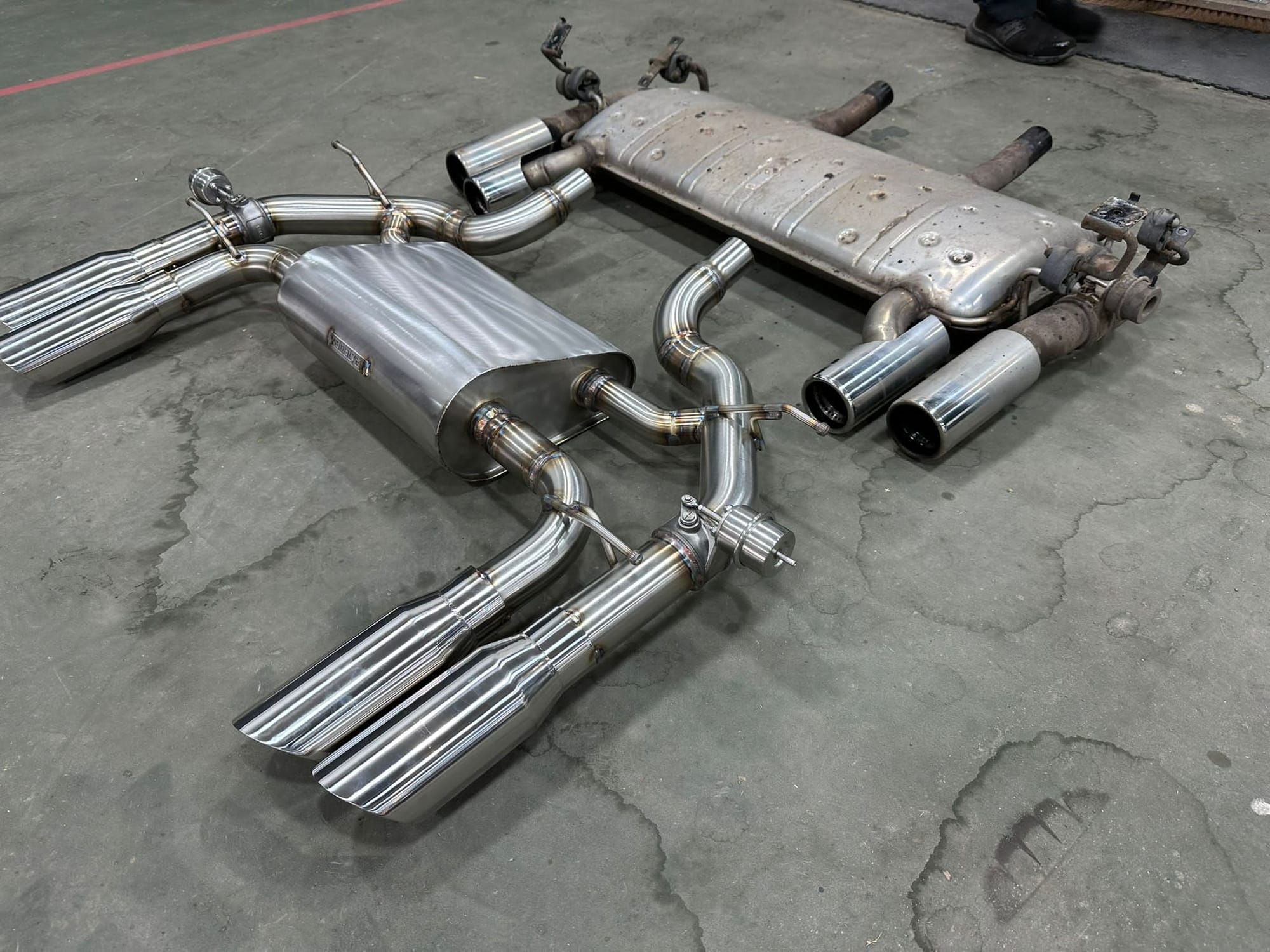 Engine - Exhaust - VAP Valvetronic V8 Exhaust - Used - 2013 to 2024 Jaguar F-Type - Plymouth PL11, United Kingdom