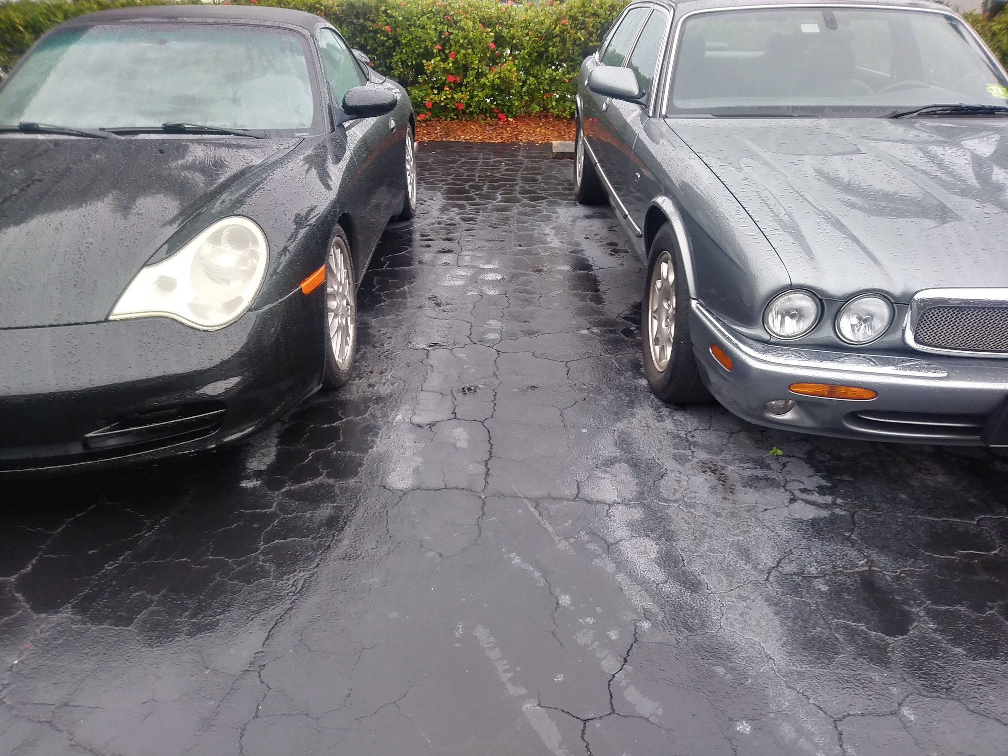 2003 Jaguar XJ8 - Running project XJ8 code:'gearbox failure' - Used - VIN 00000000000000000 - 8 cyl - 2WD - Automatic - Sedan - Gray - Punta Gorda, FL 33950, United States