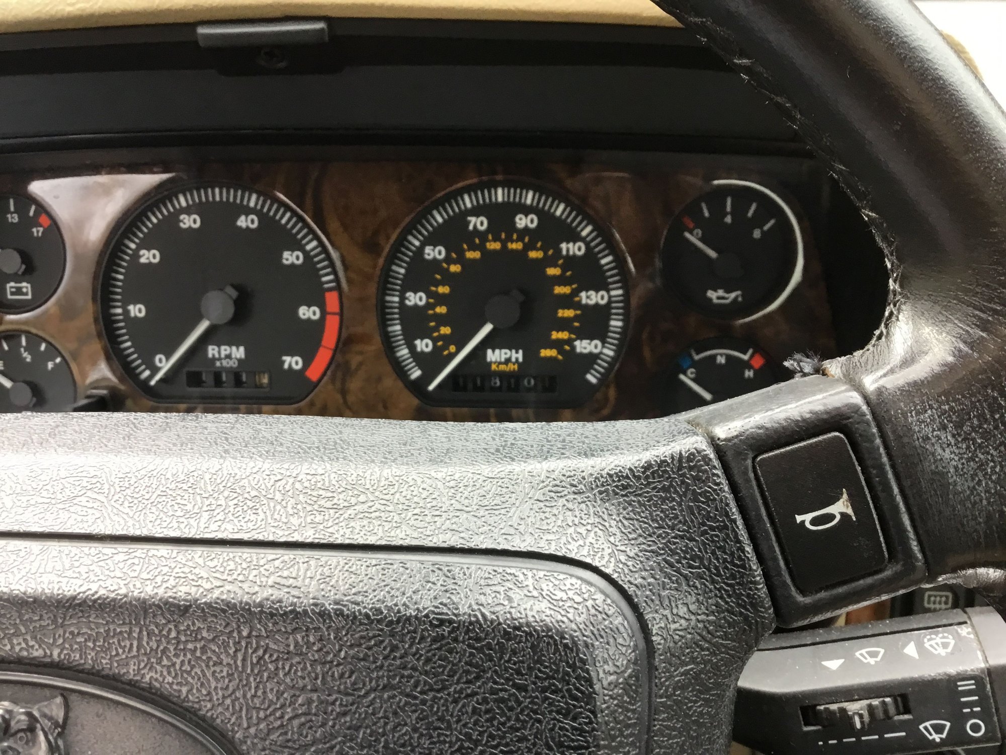 1994 Jaguar XJS - FS---1994 XJS 2+2 convertible - Used - VIN Sajnx2747rc189216 - 118,000 Miles - 6 cyl - 2WD - Automatic - Convertible - Beige - Norristown, PA 19403, United States
