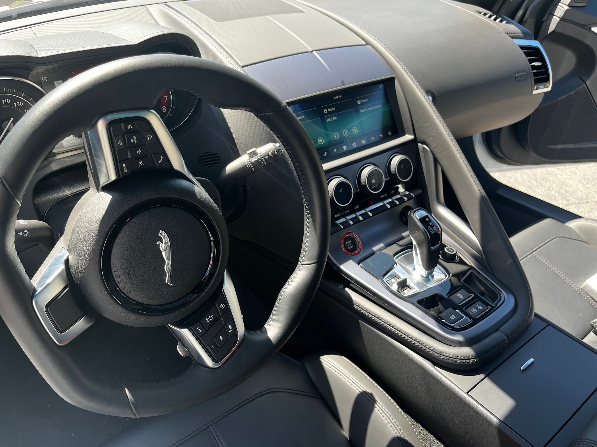 2020 Jaguar F-Type - 2020 F-Type P300 Coupe - Used - VIN SAJDD1GX3LCK68530 - 13,481 Miles - 4 cyl - 2WD - Automatic - Coupe - White - Fallbrook, CA 92028, United States