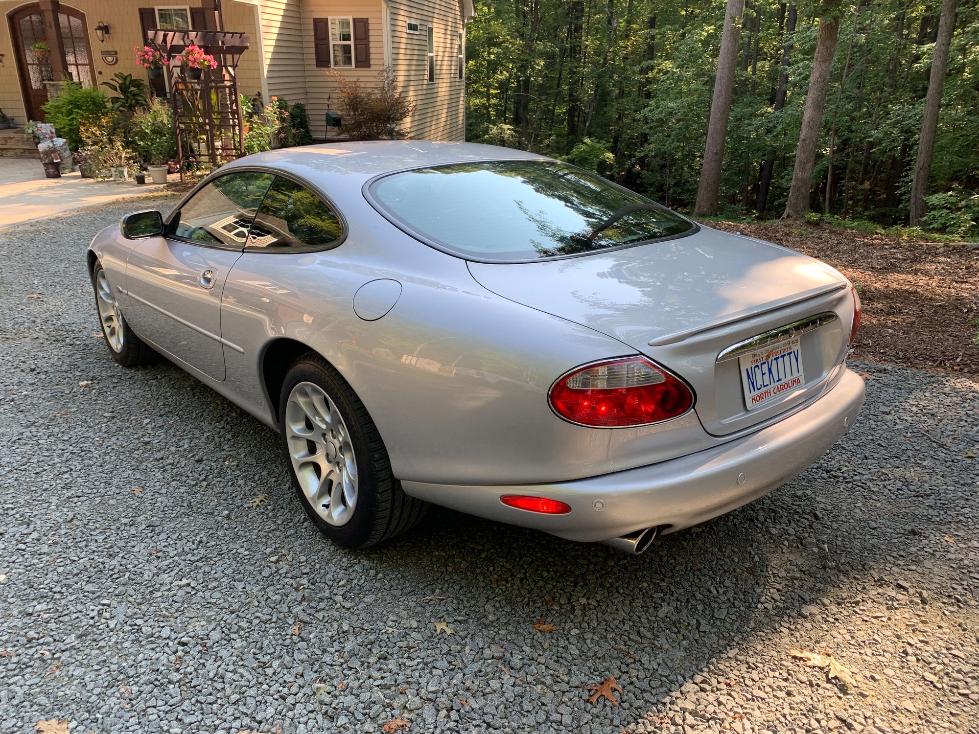 2002 Jaguar XKR - 2002 Jaguar XKR Coupe - Used - VIN SAJDA41B12PA25817 - 76,300 Miles - 8 cyl - 2WD - Automatic - Coupe - Silver - Raleigh, NC 27613, United States