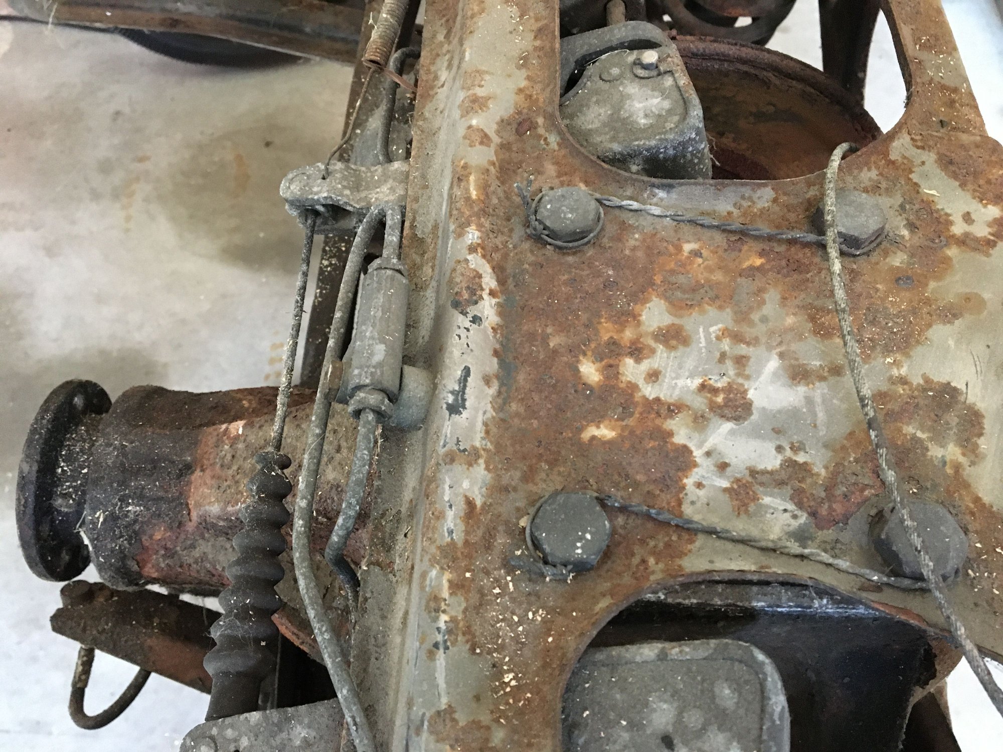 Jaguar XJ6 IRS Complete Assembly HubtoHub including 2piece drive