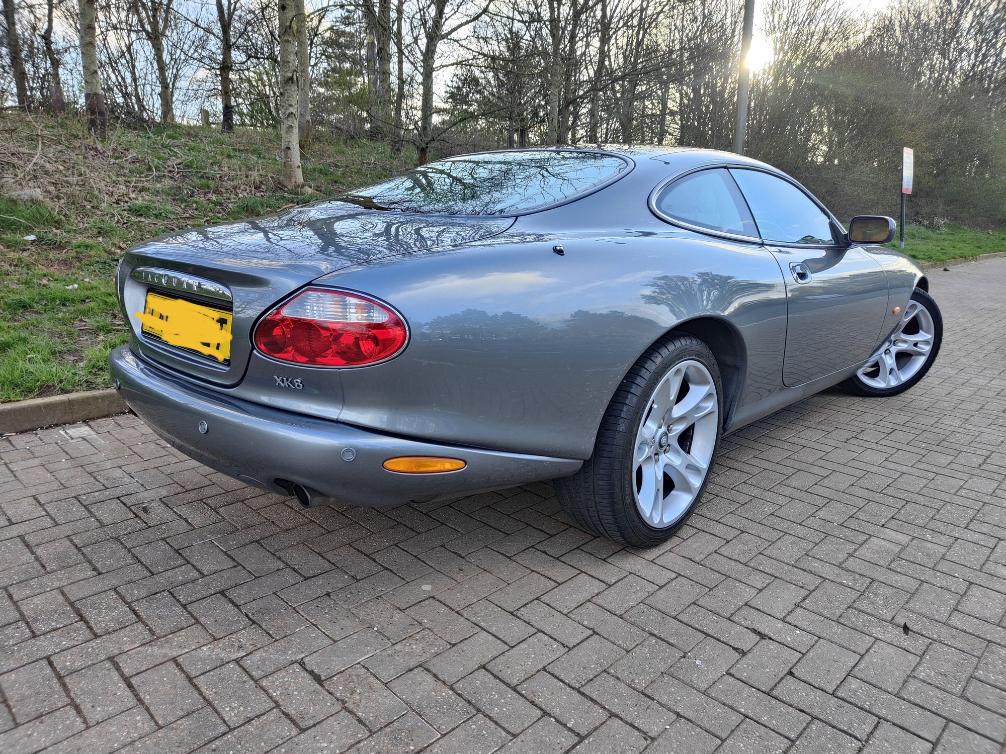 2002 Jaguar XK8 - For Sale - Used - VIN SAJAC41MX2NA29018 - 120,779 Miles - 8 cyl - 2WD - Automatic - Coupe - Gray - Shaftesbury SP79PX, United Kingdom