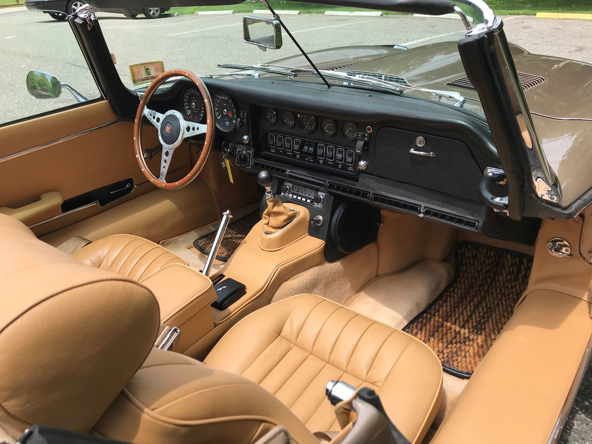 1971 Jaguar XKE - 1971 Jaguar XKE Series II OTS FULL ROTISSERIE BARE METAL COST IS NO OBJECT RESTO - Used - VIN SJV12345678910123 - 6 cyl - 2WD - Manual - Convertible - Gold - Central Nj, NJ 08822, United States