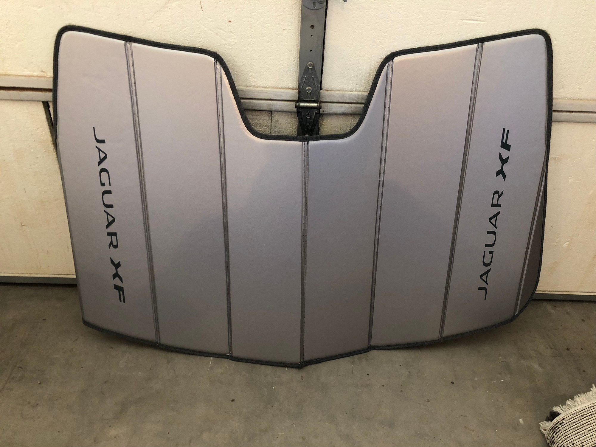 Accessories - Jaguar XF OEM Sunshade C2Z21715 - 2009+ - Used - 2009 to 2016 Jaguar XF - Scottsdale, AZ 85255, United States