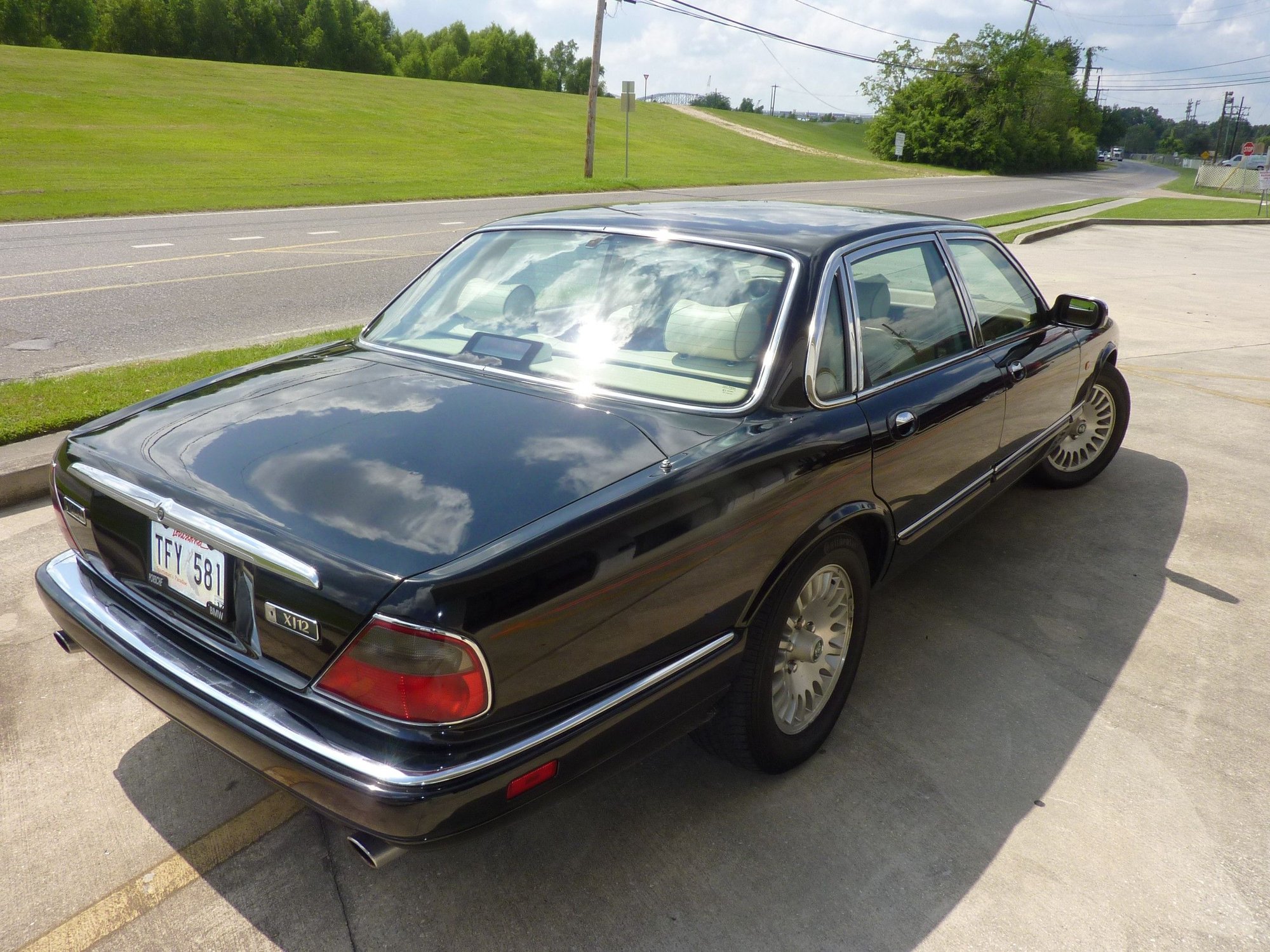 1995 Jaguar XJ12 - 1995 Jaguar XJ12 - Used - VIN SAJMX1348SC720716 - 62,000 Miles - 12 cyl - 2WD - Automatic - Sedan - Black - New Orleans, LA 70124, United States